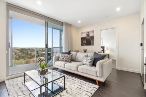 Stylish 1-Bed Apartment with Balcony, Sauna & Gym